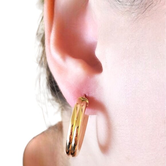 14K Yellow Gold Concave Ribbed Hoop Earrings #17628 - Picture 5 of 5